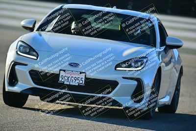 media/Nov-02-2025-Speed Ventures (Sun) [[61724e2e34]]/Black/Session 4/